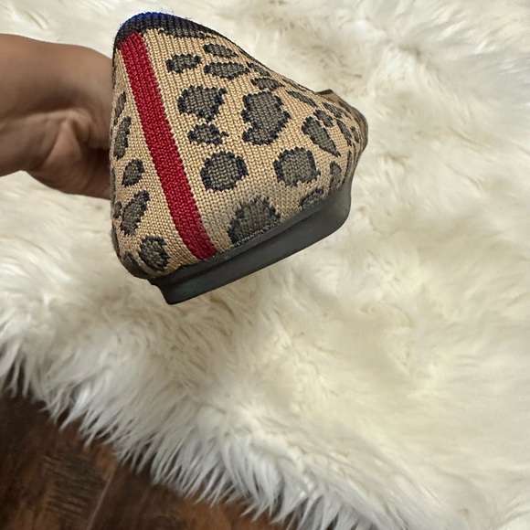 ROTHYS round toe washable cheetah flats - Picture 4 of 7